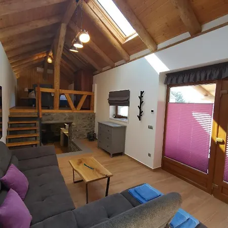 Komfort Апартаменты *